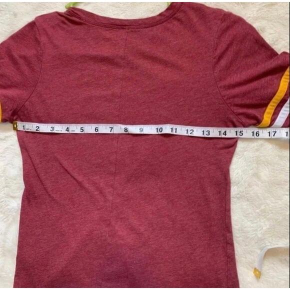 Junior's Iowa State Cyclones V-Neck Graphic T-Shirt Size Large - Picture 7 of 9